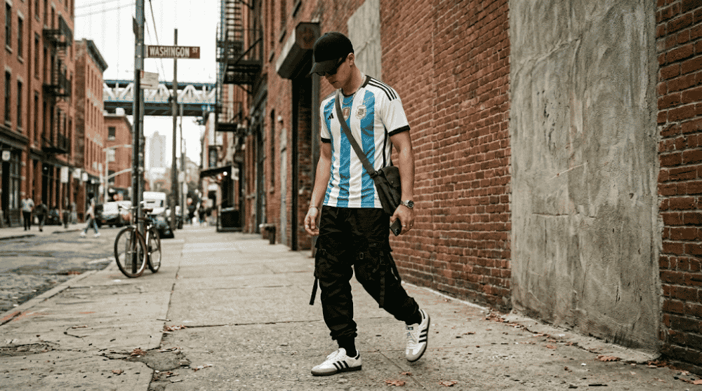 3 Blokecore Outfit Formulas: How to Style Slim Fit Soccer Jerseys