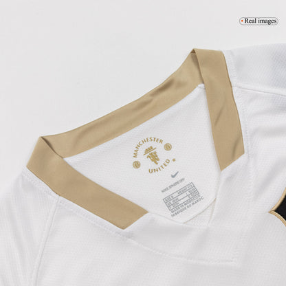 Retro Men's Manchester United 2006/07 Away Soccer Jersey