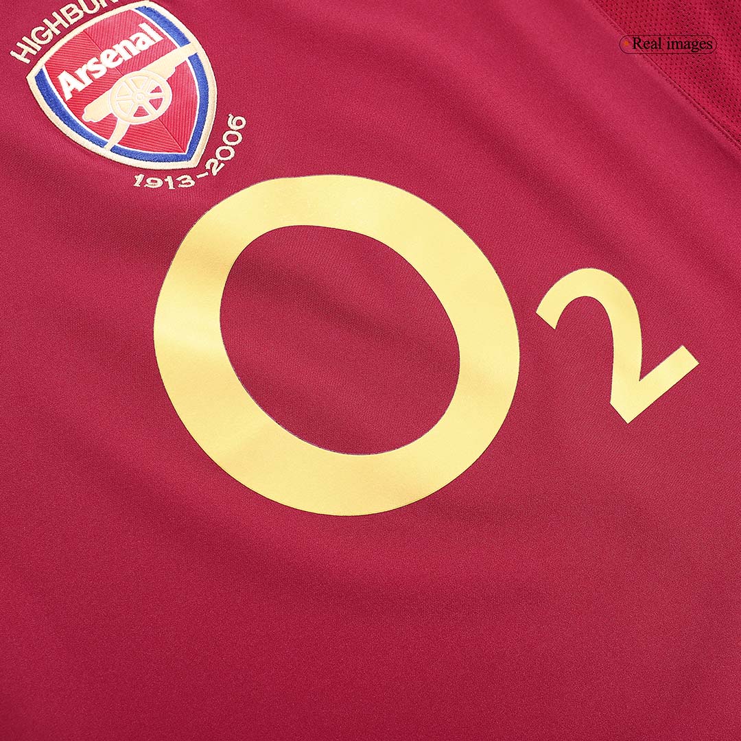 Retro BERGKAMP #10 Men's Arsenal 2005/06 Home Soccer Jersey