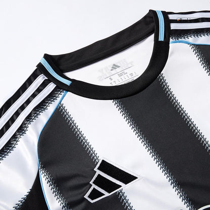 Men's Newcastle United 2025/26 Home Soccer Jersey