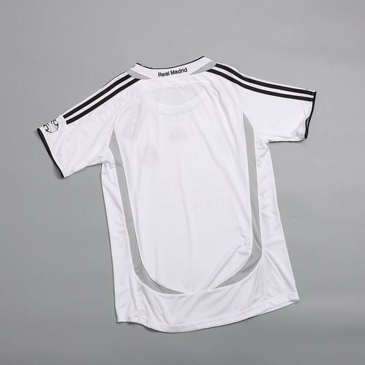 Retro SERGIO RAMOS #4 Men's Real Madrid 2006/07 Home Soccer Jersey