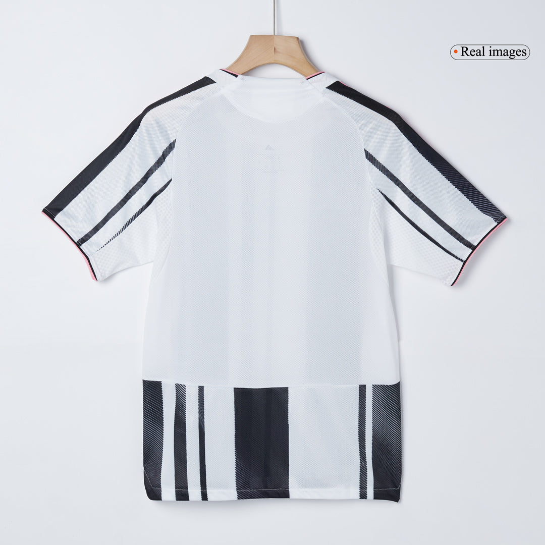 Men's Juventus 2025/26 Player Version Home Soccer Jersey - Slim Fit