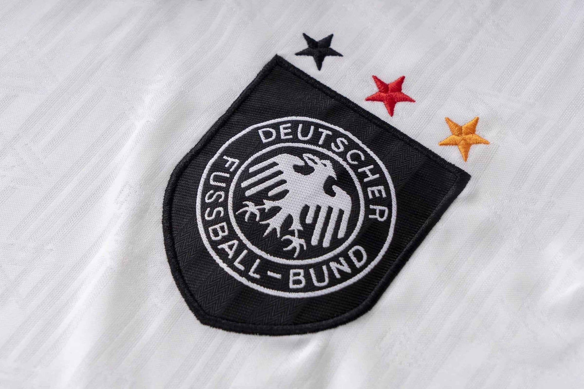 Retro Men's Germany 1996 Home Soccer Jersey