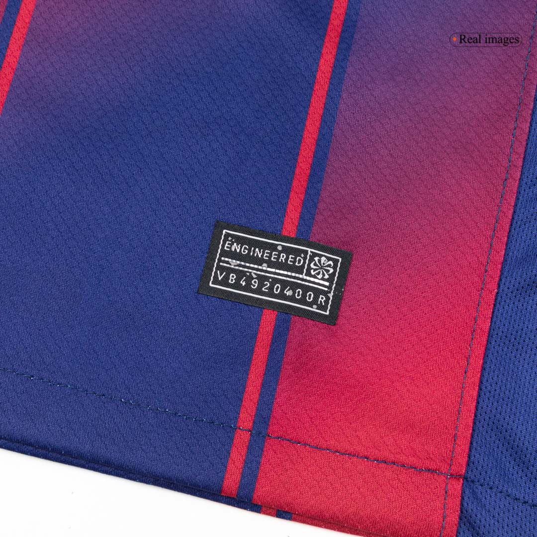 Men's Barcelona 2025/26 Home Long Sleeve Soccer Jersey