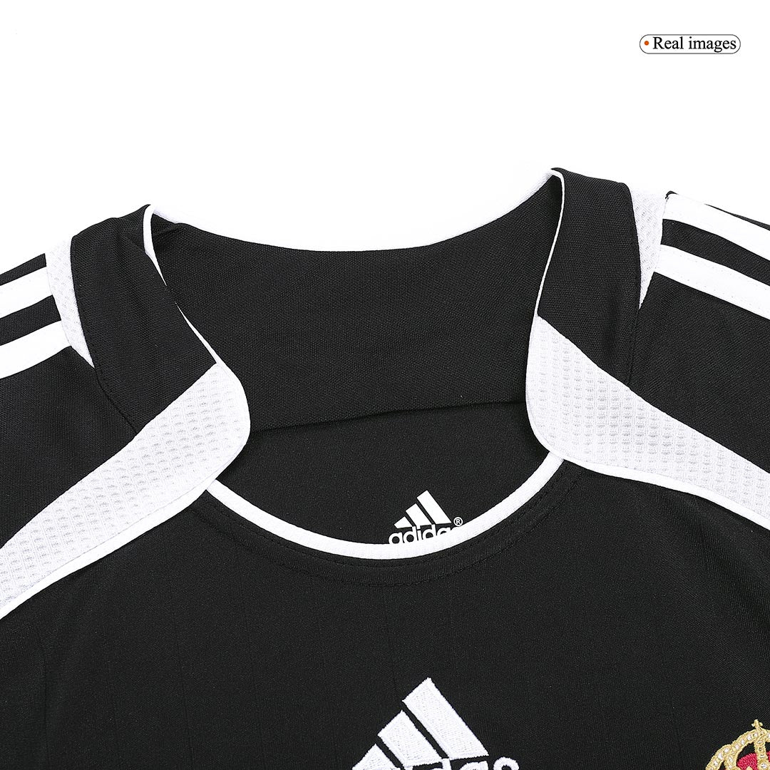 Retro SERGIO RAMOS #4 Men's Real Madrid 2006/07 Away Soccer Jersey