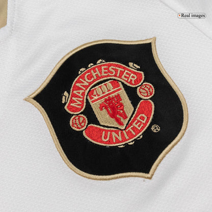 Retro Men's Manchester United 2006/07 Away Soccer Jersey