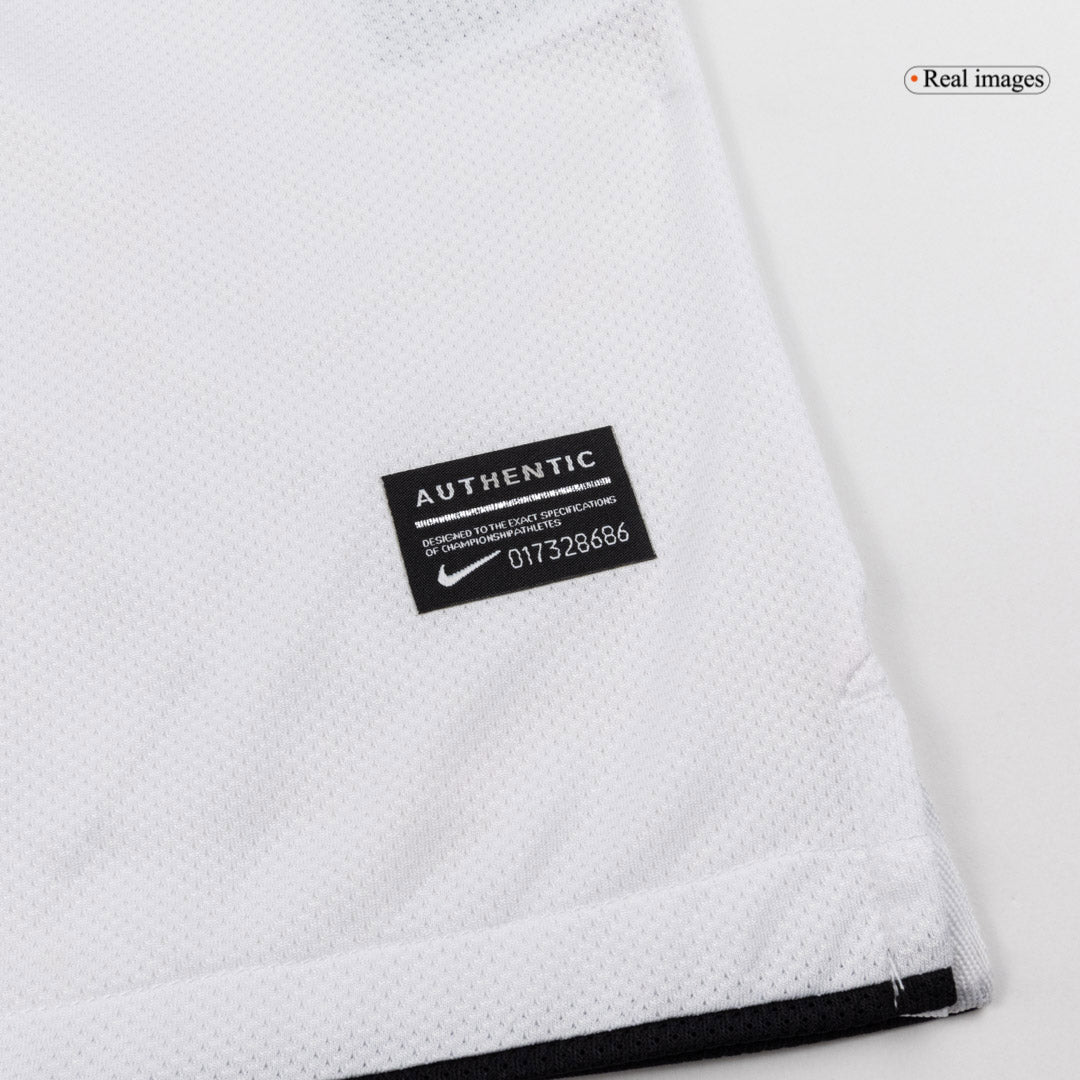 Retro Men's Manchester United 2010/11 Away Soccer Jersey